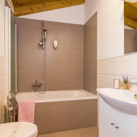 Beeindruckende Mit Beheiztem Privatpool * Svetvincenat
